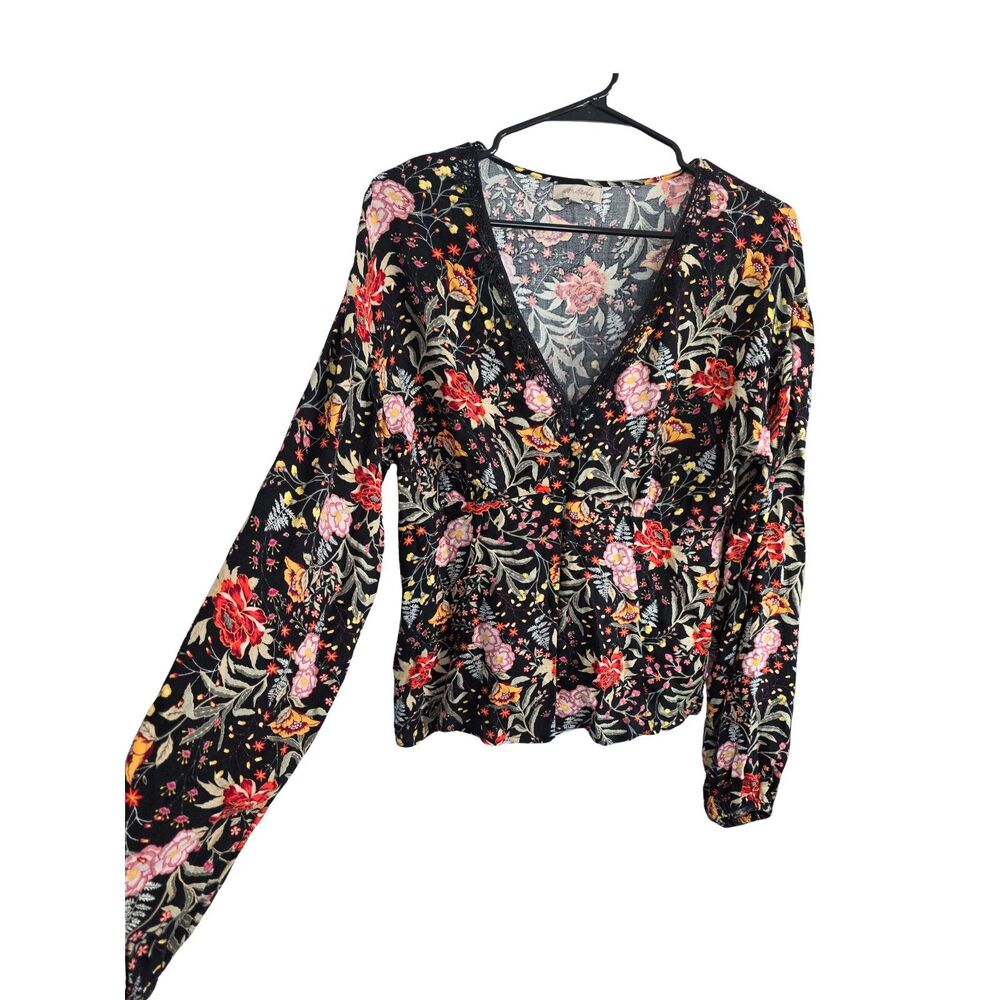 Wonderly Black Floral Lace Trim V-Neck Long Sleeve Peasant Blouse Large